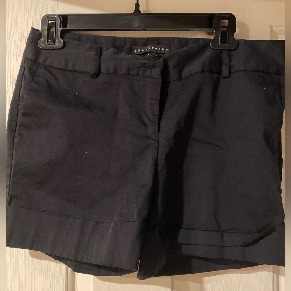 Apostrophe Shorts